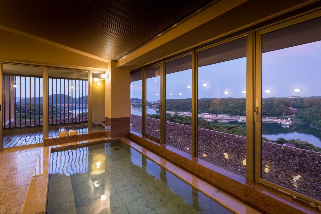 Kanko Hotel Taibokaku Карацу Екстер'єр фото